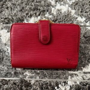 Preloved Louis Vuitton Red Epi Porto Monet Billet Viennois Kisslock wallet
